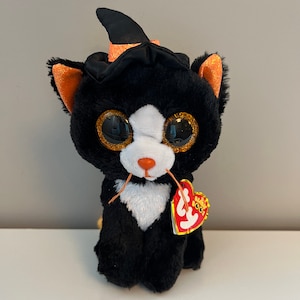 TY Beanie Boo “Witchie” the Halloween Cat Dressed as a Witch (6 inch)