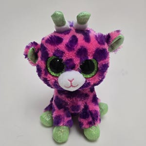 Ty Beanie Boo “Gilbert” the Adorable Giraffe - No Hang Tag (6 inch)