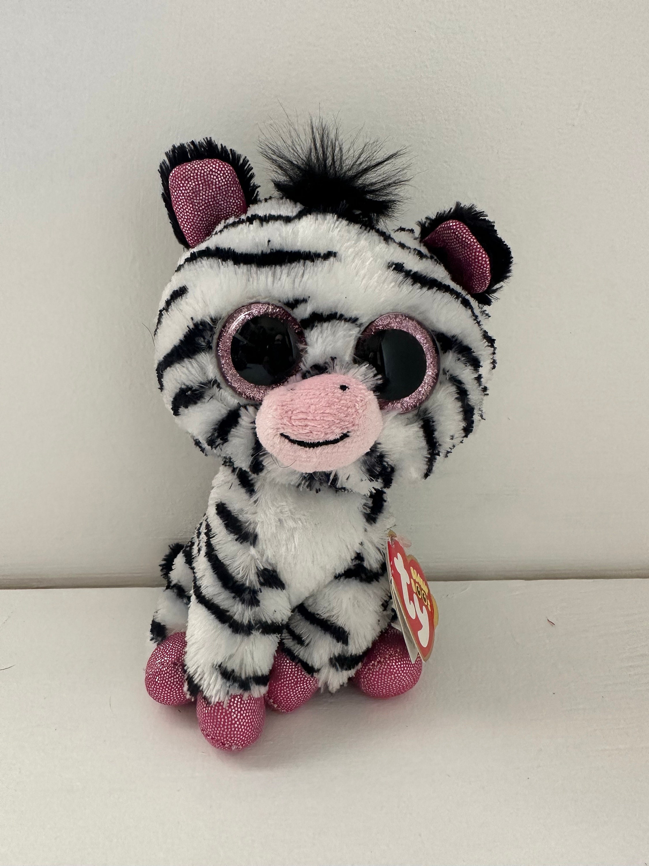 Ty Beanie Boo izzy the Zebra Justice Exclusive rare 6 Inch 