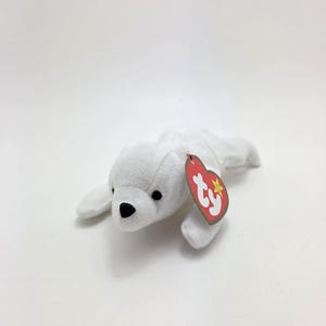 Ty McDonald’s Teenie Beanie “Chilly” the Polar Bear!