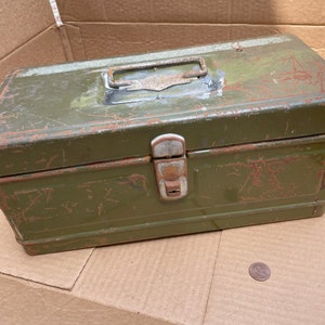 1940s Tackle Box - Etsy