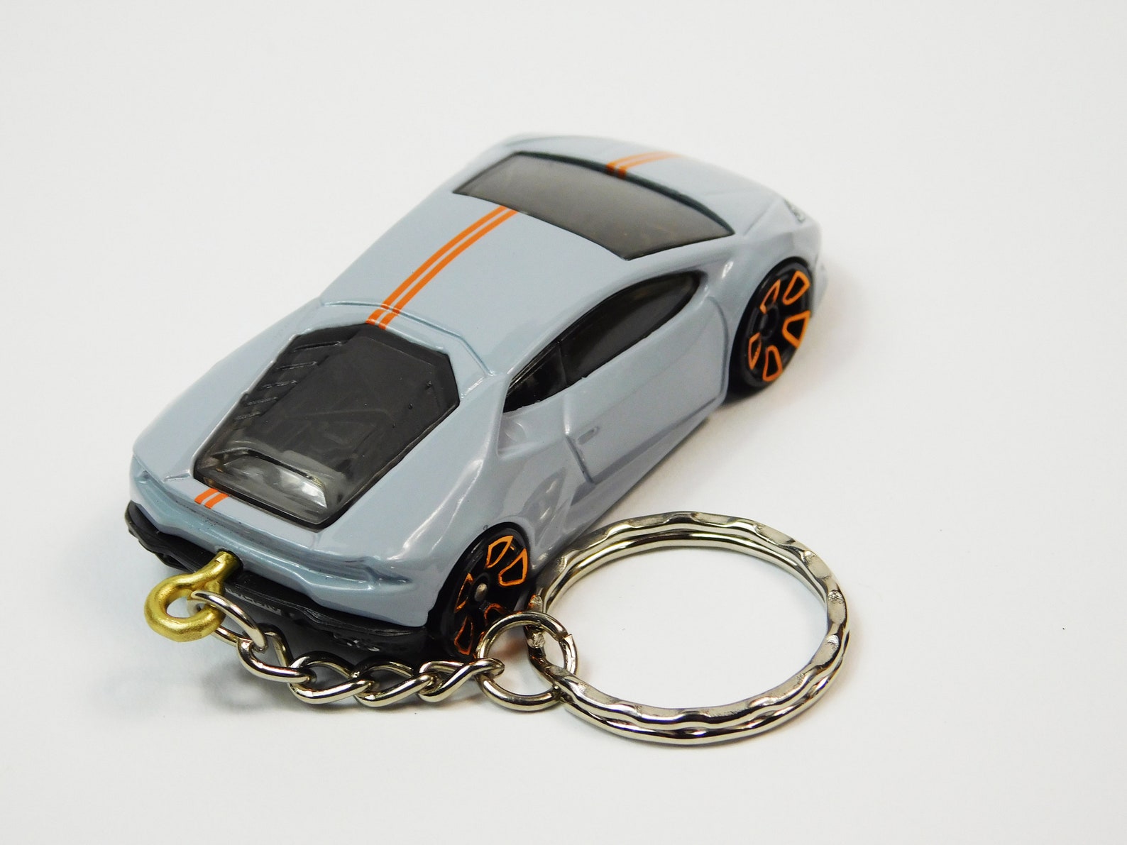 Huracan keychain gift SHIPPING SAME DAY .. Etsy
