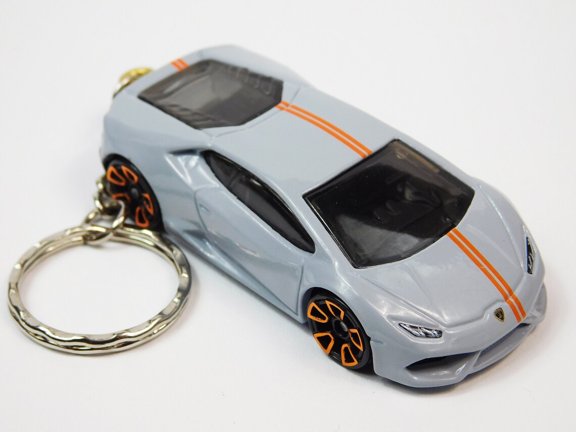 Huracan keychain gift SHIPPING SAME DAY .. Etsy