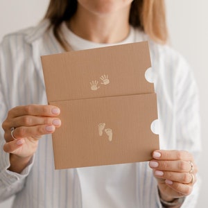 Ensemble d'enveloppes empreintes de mains et de pas pour nouveau-né - Idée cadeau grossesse ou baby shower