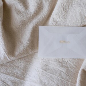 Baby First Haircut Keepsake - Enveloppe en vélin pour les boucles de bébé