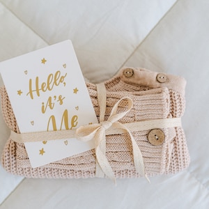 Newborn Coming Home Outfit 0-3 months | Baby Knit Chunky Sweater, Crochet Booties and Bloomers. Gender Neutral Gift Idea