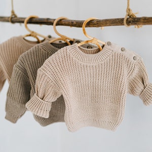 Newborn Take Me Home Outfit: Crochet Booties First Shoes and Oversized Knit Chunky Sweater with Buttons on the Shoulder