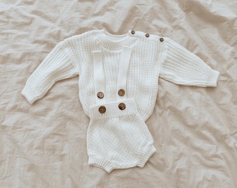 Newborn Coming Home Outfit Knit Set: White Baby Sweater, Crochet Booties and Knit Bloomers. Pregnancy Gift Idea