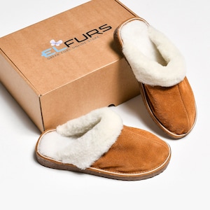 Brown Slippers Women&#39;s Slippers Leather Slippers Sheepskin Slippers Ugg Style Warm Slippers Genuine Suede Leather Handmade Home Shoes