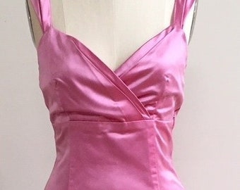 Fuchsiafärgad cocktailklänning, rosa bröllopsklänning, figurnära klänning, satinklänning, storlek 6