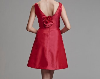 Red A-line silk dress with bow back, High neck, V-back, party dress, sizse 12