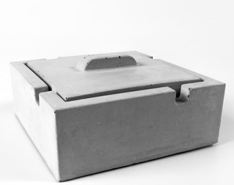 TARO | M – Design Aschenbecher aus Beton mit Deckel | Schwarz | Grau | Handgefertigt