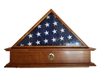 Flag Case Urn Cherry with a Natural Satin Finish