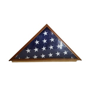 Mahogany Flag Case: Hand Rubbed Natural Satin Finish