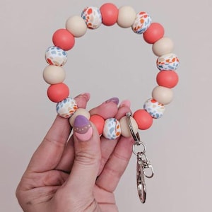 I&#39;m LegenDAIRY Silicone Beaded Wristlet