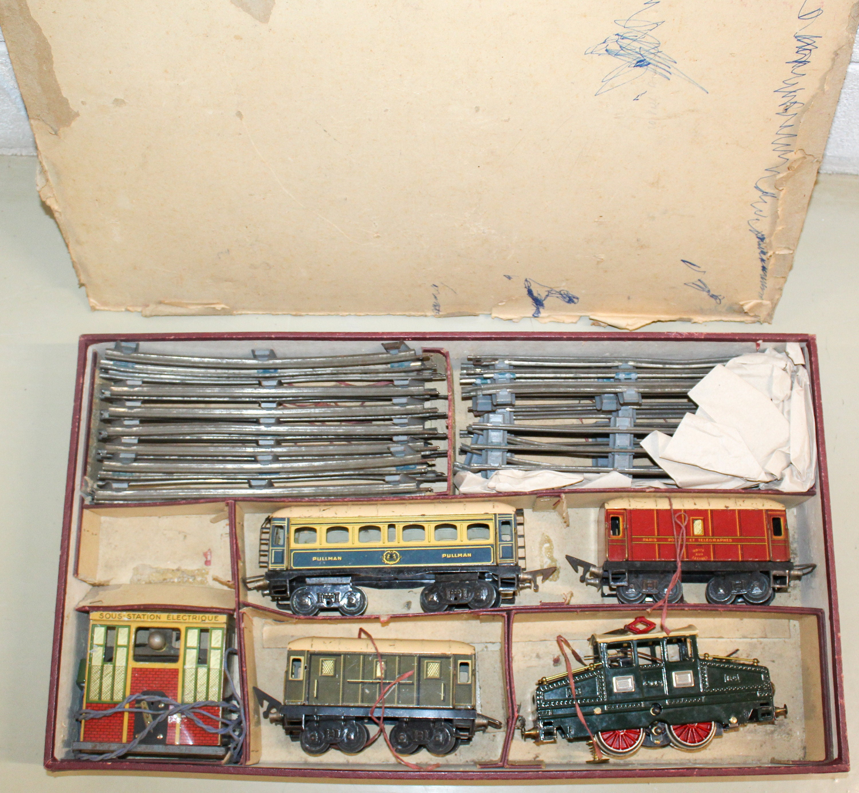  12pcs Model Train Bogie 1:160 N Scale 33 Plastic Wheels Model  Railway Accessories (N Scale) : Arts, Crafts & Sewing