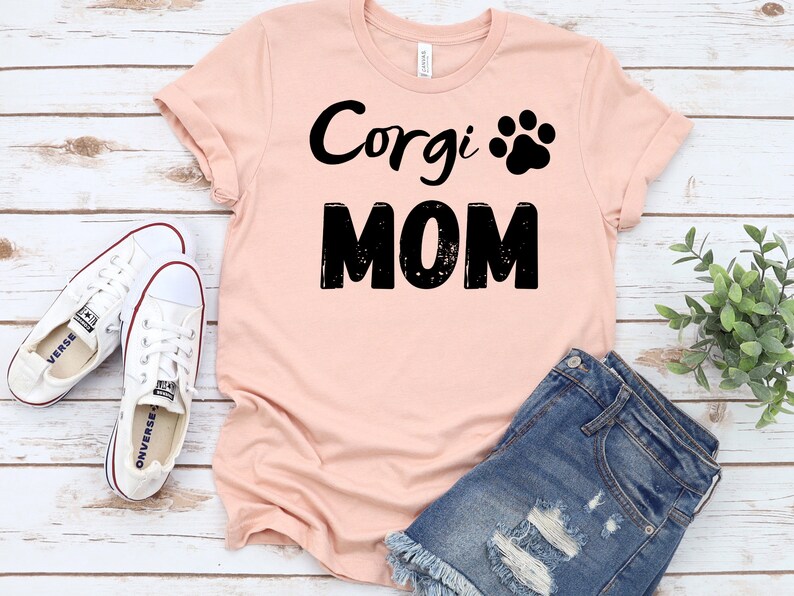 Corgi dog shirt for women Corgi graphic tees Corgi mom shirt Fur mama shirt Dog mom shirt for corgi owner Corgi shirt Corgi lover gift