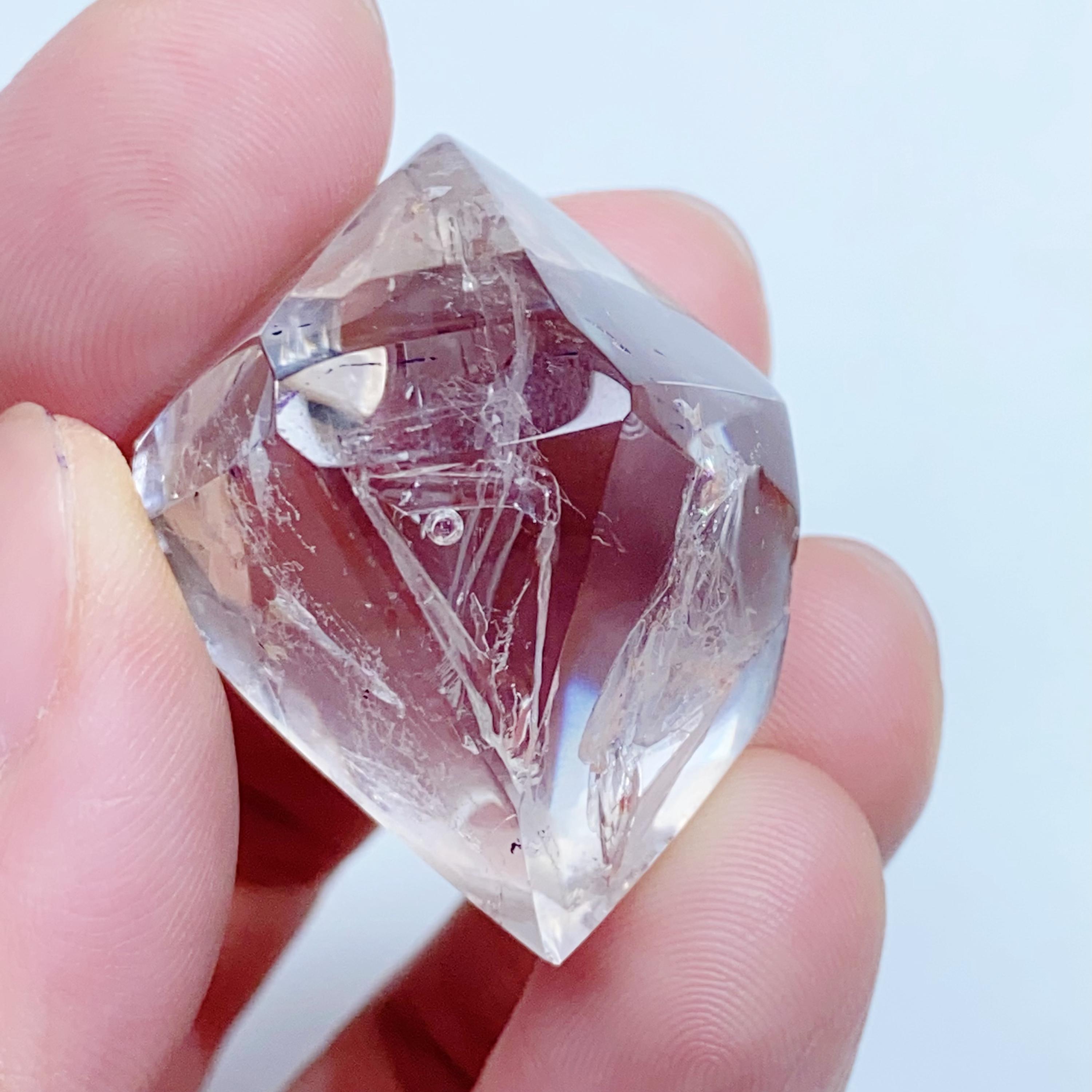 Enhydro crystal - Etsy 日本