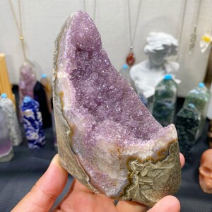 Rare Amethyst Geode with Sparkling Druzy – Raw Crystal Cluster – Meditation & Energy Cleansing. Amethyst Cathedral Geode Healing Crystal