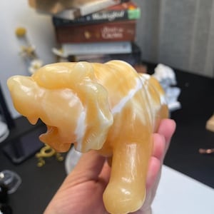 Yellow Calcite Tiger Carving, Natural Crystal Tiger Carving, Nice Gift