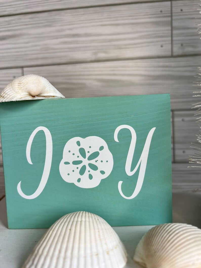 Coastal Christmas Tiered Tray Decor: Beachy Seas and Greetings Sign image 9