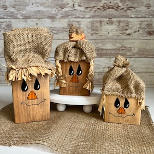 Scarecrow Wood Decor / Scarecrow Tiered Tray Decor / Fall Shelf Sitters / Fall Farmhouse Tray Decor / Thanksgiving Tier Tray Decor