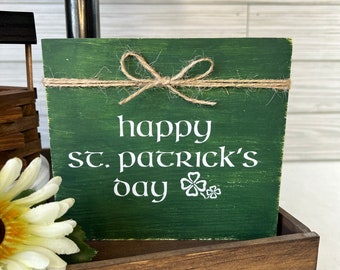 Rustic St. Patrick's Day Wood Sign: Farmhouse Tiered Tray Decor