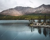 Scenic lakeside boathouse in the Irish countryside