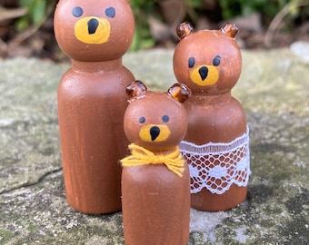 Peg wood bear family, miniature bears, three little bears, dollhouse friends, woodland animal minis