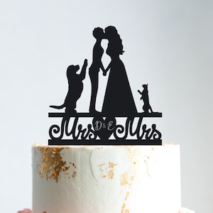 Lesbian Cake Topper, Mrs and Mrs Cake Topper with Dog and Cat, Lesbian Couple Cake Topper, Acrylic Cake Topper, Lesbian Wedding Gift, B25