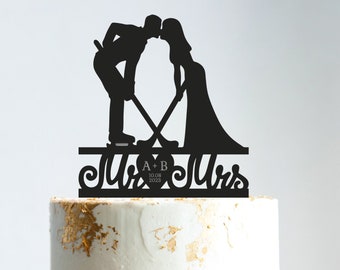 Personalized hockey wedding cake topper,Hockey fan wedding funny cake topper Mr and Mrs,custom cake topper,ice hockey wedding topper,B326