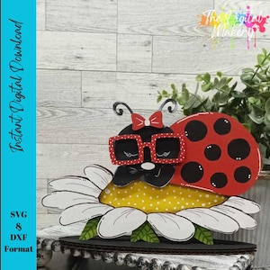 Coccinella addormentata SVG / File di coccinella carina e nerd / File di decorazioni estive fai da te / File di decorazioni estive in stile fattoria