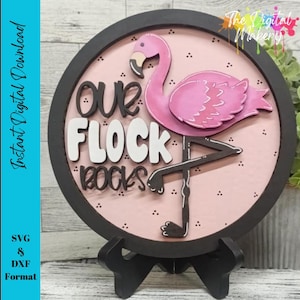 Flamingo bord SVG | Onze Flock Rocks-vlag met flamingoborden | Flamingo-decorbestand | Vrij in roze bestand