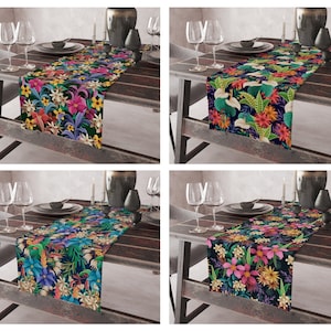 Floral Table Runner, Flower Tablecloth, Dining Room Decor, Housewarming Gift, Farmhouse Kitchen Decor,Colorful Table Cloth,Table Centerpiece