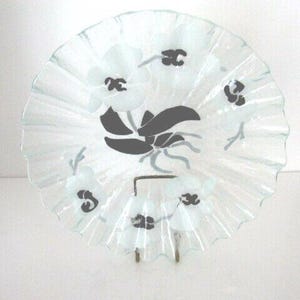 Handpainted Clear to White & Black Floral Design Clear Glass 12&#39; Ruffled Dinner/ Decor Plate
