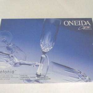Oneida Capri Antonia 24% Lead Crystal Set Of 4-4oz. Flutes - NEW