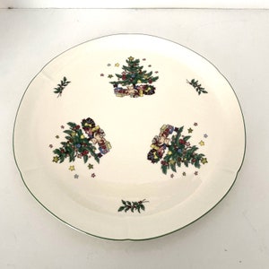 Nikko HAPPY HOLIDAYS 12&quot; Party/Serving Plate Round Platter Japan Christmas