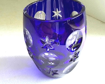 Raro vaso de chupito de cristal cortado en azul cobalto Feberge Na Zdorovye