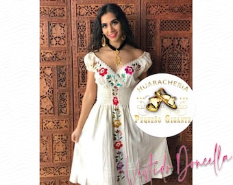 Vestido Doncella Bordado a Mano en Manta Vestido de mujer hecho a mano Artesanal Tradicional Mexicano Etsy Mexico
