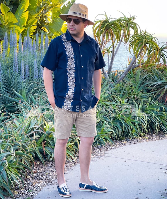 Guayabera con short best sale
