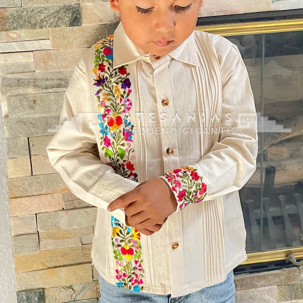 Kids Long Sleeve Elegant Beige Guayabera, Handmade artisan designer embroidery formal dress shirt | Guayabera Para Nino Bordado a Mano