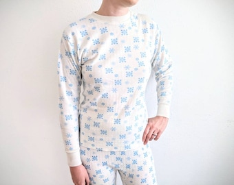 RTS Light BlueSilver Sparkling Snowflake Robe size 6