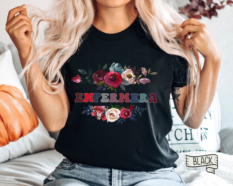 Enfermera Floral T-Shirt, Spanish Nurse Gift Black