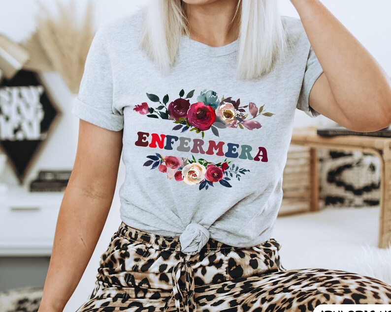 Enfermera Floral T-Shirt, Spanish Nurse Gift Athletic Heather