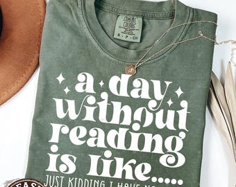 Bookworm Comfort Colors T-shirt, Librarian Teacher Gift