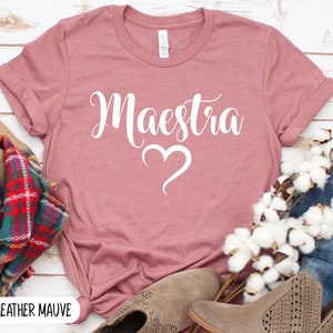 Spanish Teacher Shirt Maestra Heart Bilingual Teacher Corazón Camisa Español T-Shirt Teacher Gift SPANISH Teacher T-shirt PROFESORA shirt