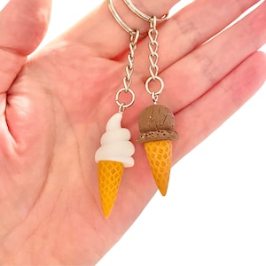 Icecreme Geschenke, personalisierte Eistüte Schlüsselbund, Neuheit Schlüsselbund, nette Kawaii Schlüsselbund, lustiges Geschenk für Freundin, lustiger Schlüsselring