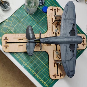 Wooden Airplane building berth for 1/144 1/72 1/48 1/32 scales, Stand. For plastic models kit LMG BB-01