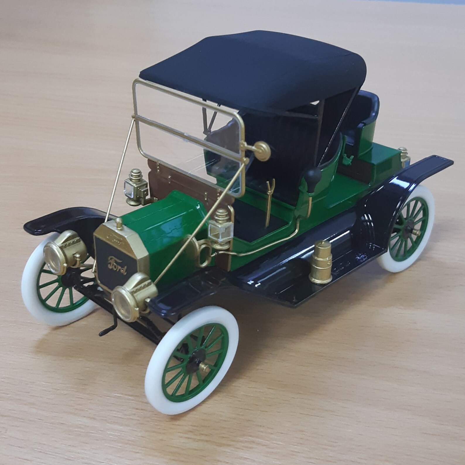 124 American Car Model T 1912 Roadster ICM 24016. Plastic Etsy