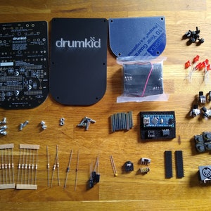 DrumKid DIY kit - lo-fi hackable aleatoric drum machine with MIDI